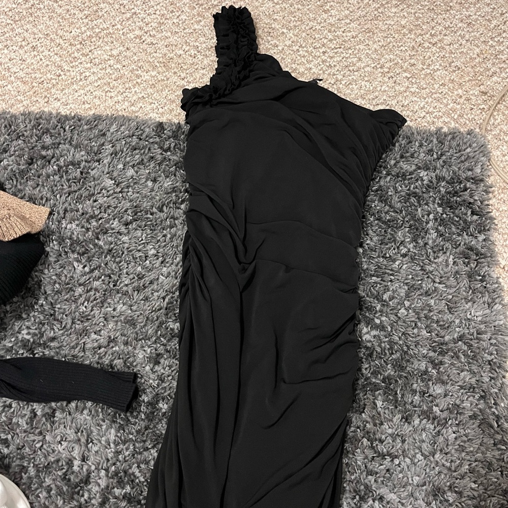 one shoulder dress